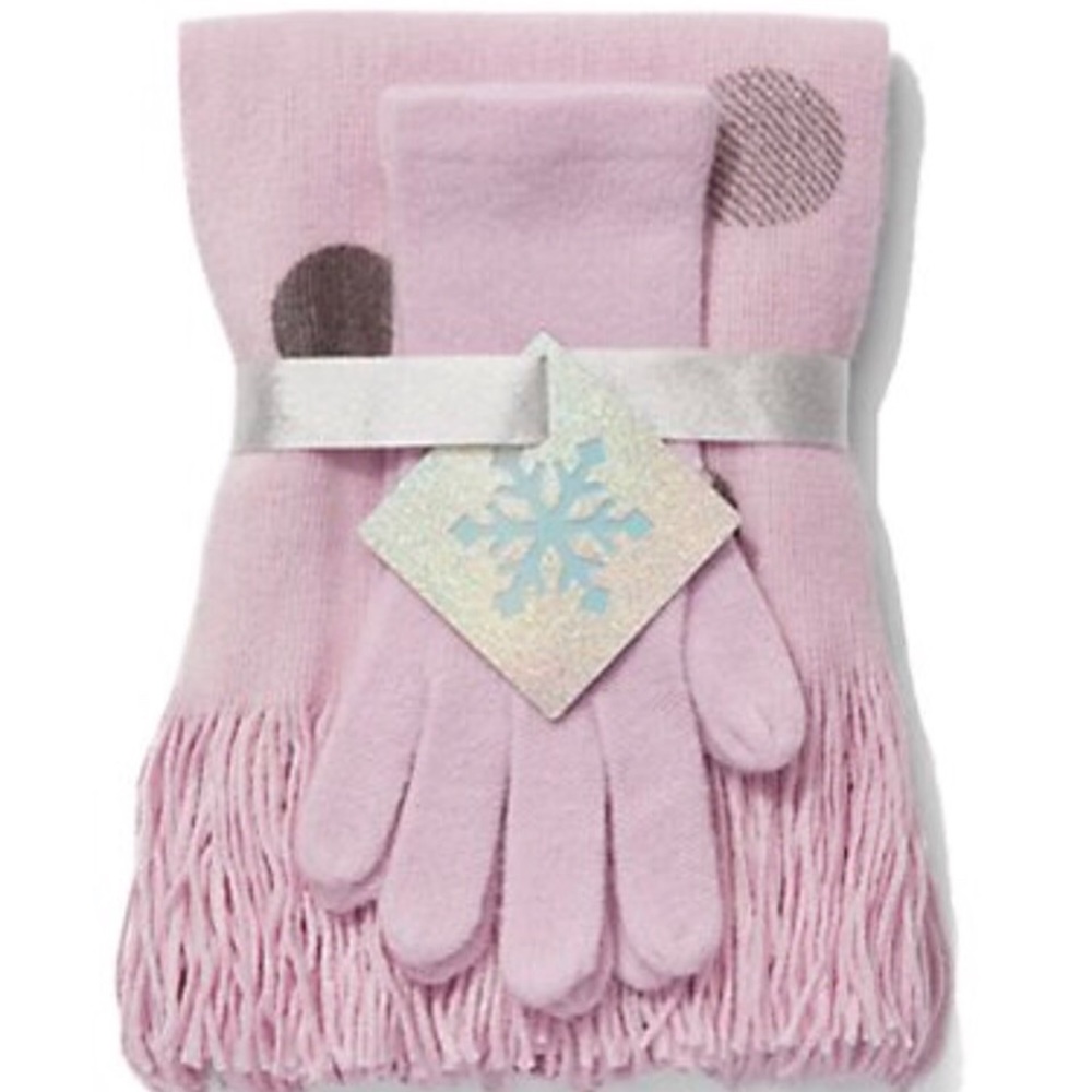 New York and Company Scarf Set